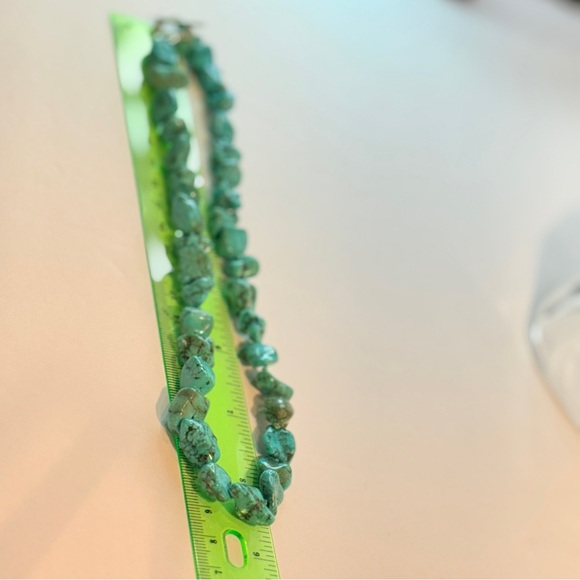 🆕 Faux Chunky Turquoise Nugget Necklace w/ Heart Toggle Clasp – Bold & Beautiful - Picture 6 of 16